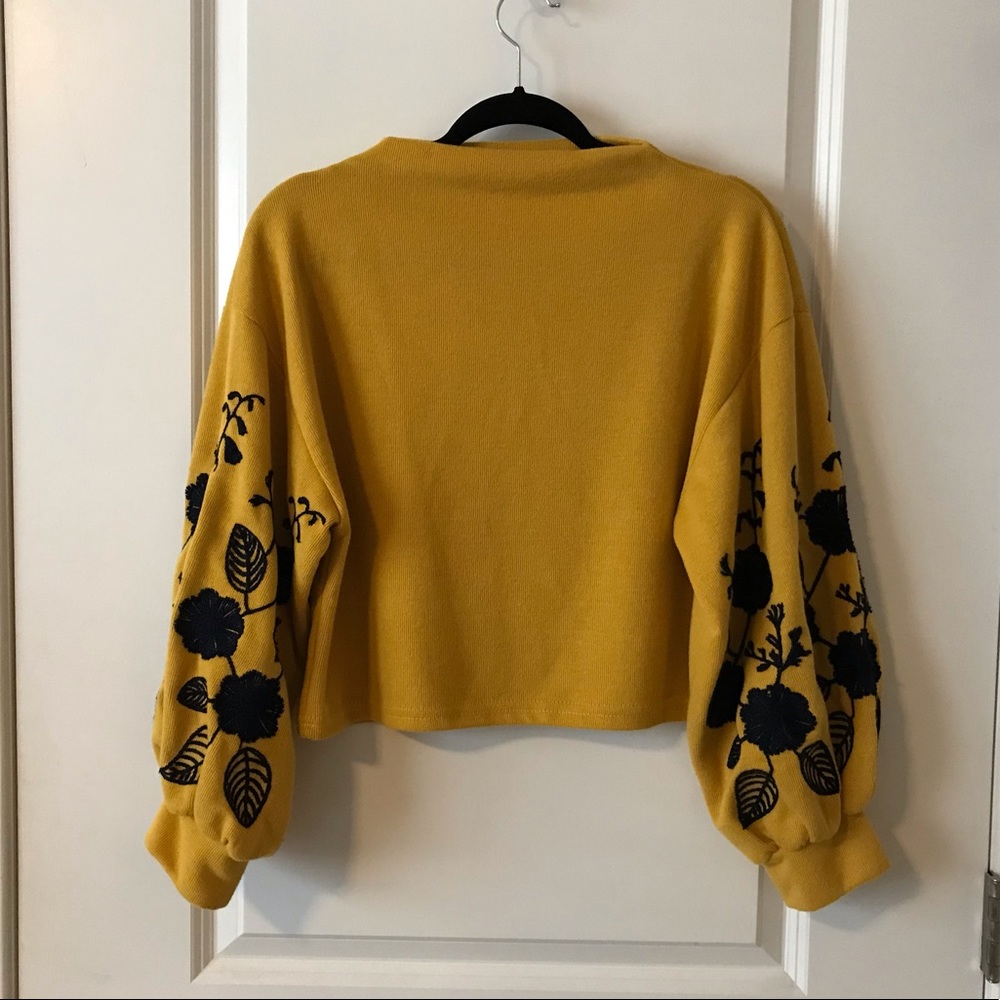 Yellow Cropped Sweater Embroidered Balloon Sleeves